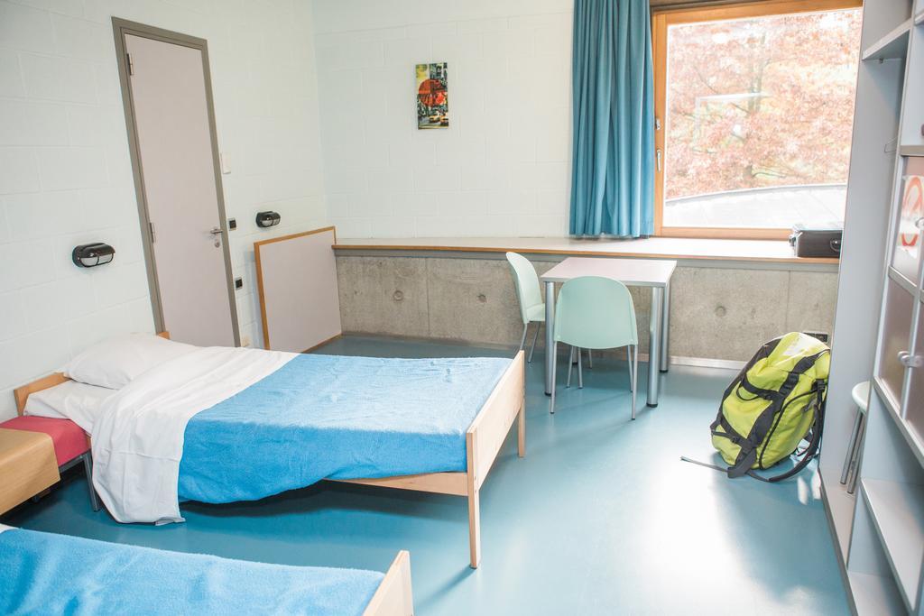 Hostel De Zandpoort Мехелен Номер фото